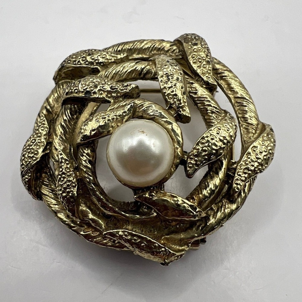 Vintage Scarf Clip Brooch Faux Pearl Flower Gold‎ Tone Pin